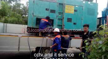 ช่างไฟฟ้าให้บริการเปลี่ยนตู้MDB ไฟ3เฟสใหม่ ที่รพ.ลำพูน โดยมีเครื่องปั่นไฟ generator 400KV ให้ตึก4ชั้น ให้ใช้งานระหว่างทำการเปลี่ยนตู้MDB